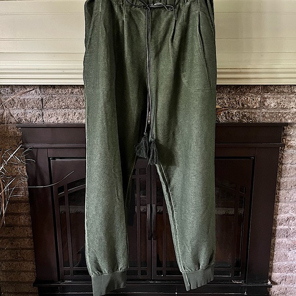 Something Navy Pants - NWT Something Navy Meghan Paperbag Sweatpants